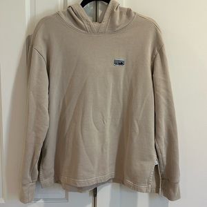 Patagonia women’s sweatshirt